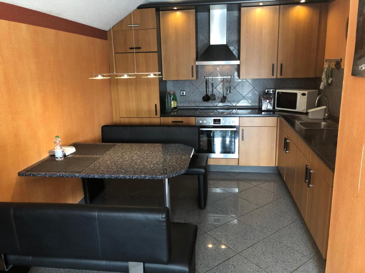 Super Xxl Ferienwohnung 73 Qm, Mit Balkon Cadolzburg Екстериор снимка